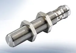 Balluff Sensors IGYX 12P17B3/S14L 24V PNP